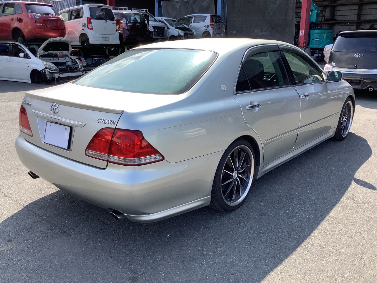 TOYOTA Crown Ref:SP380225 4/17